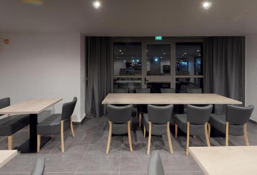 호텔 Hôtel Du Stade Ex Kyriad Direct Lille Est Stade Pierre Mauroy