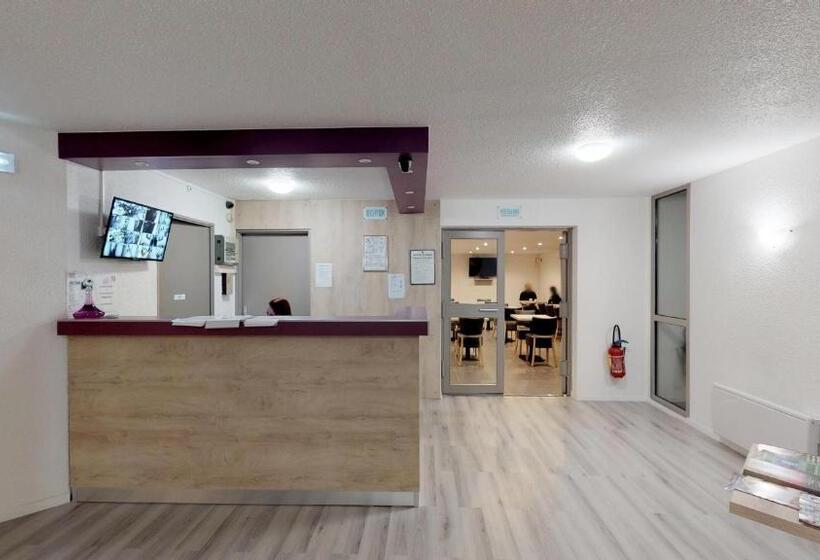 호텔 Hôtel Du Stade Ex Kyriad Direct Lille Est Stade Pierre Mauroy