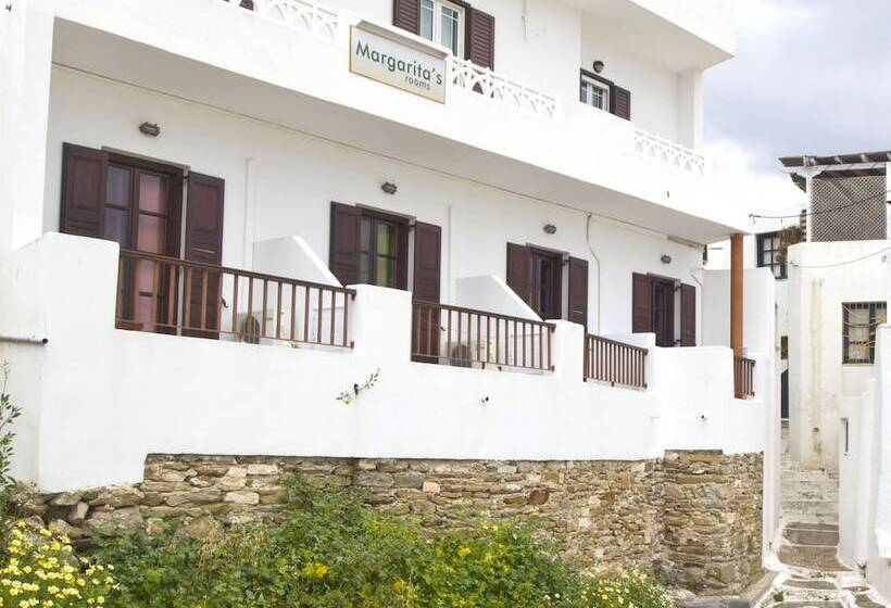 هتل Margarita Rooms