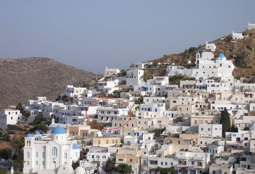 هتل Margarita Rooms