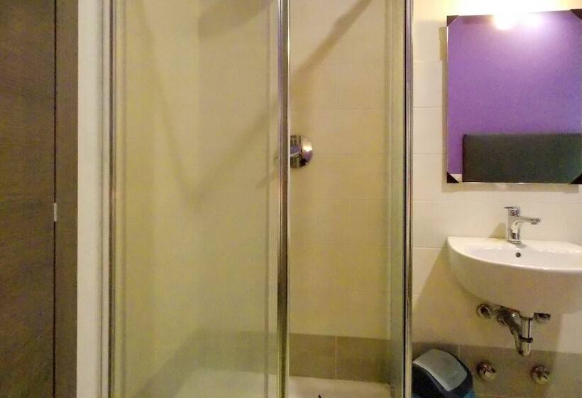 هتل Midtown Milano