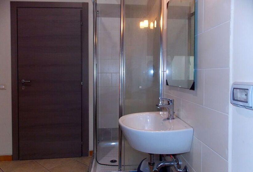 هتل Midtown Milano