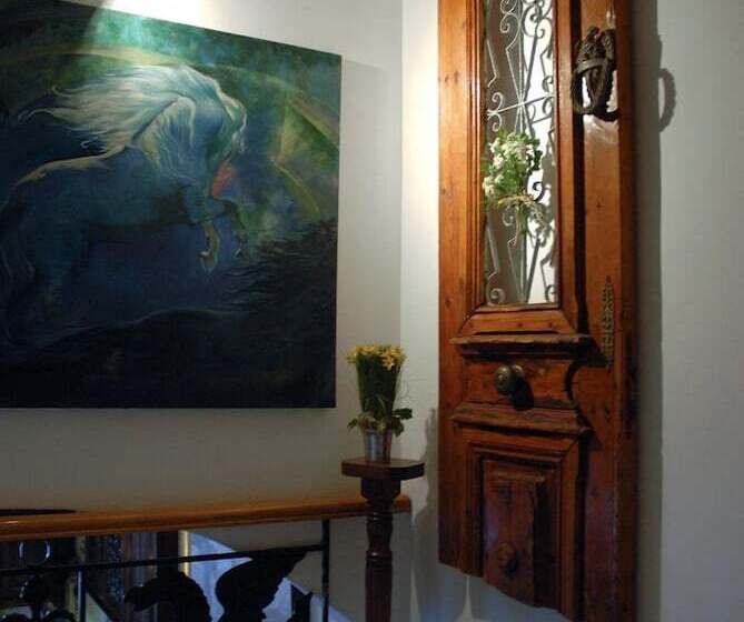 בית מלון כפרי Mistral