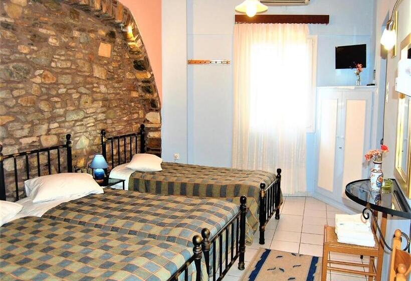 هتل Pefkakia Park