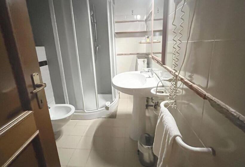 בית מלון כפרי Borgo Giusto Tuscany