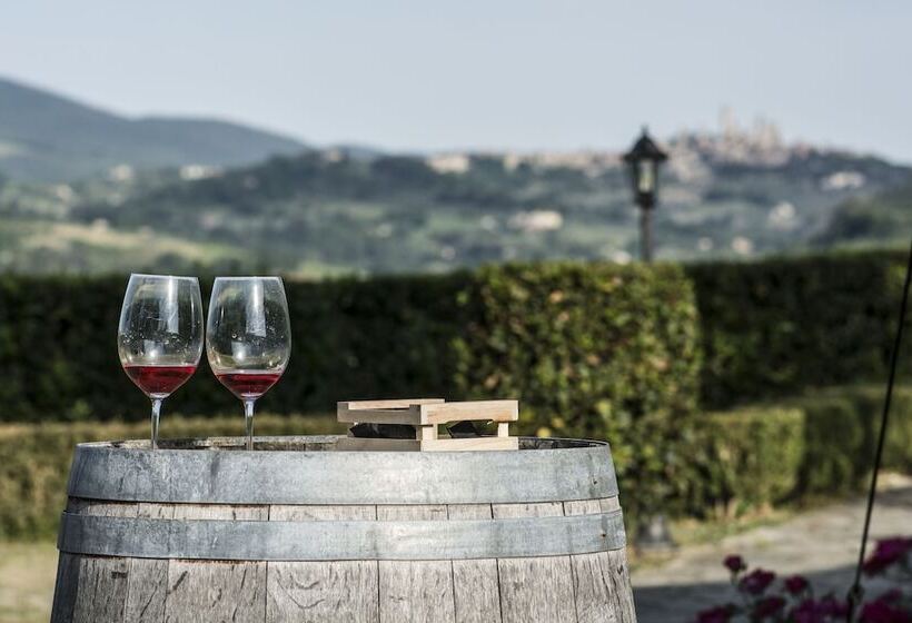 فندق ريفى Croce Di Bibbiano