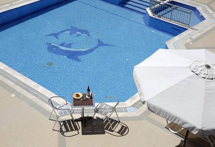 בית מלון כפרי Stratos