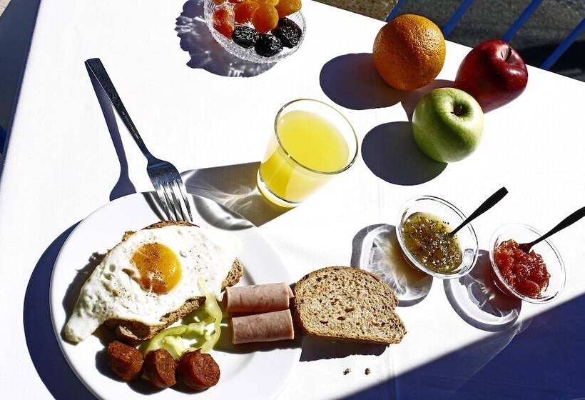 בית מלון כפרי Stratos