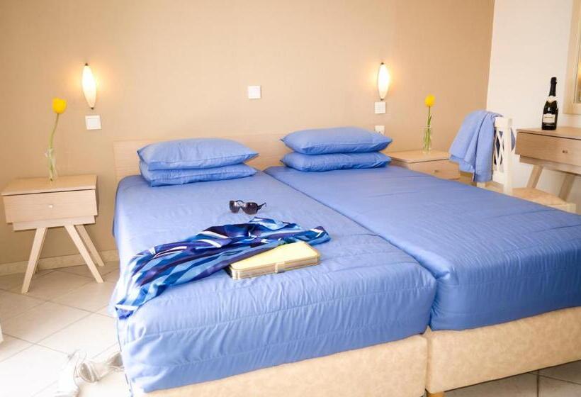 בית מלון כפרי Stratos