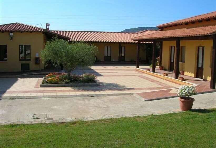 בית מלון כפרי Su Nuraxi