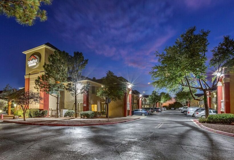 Отель Suburban Studios