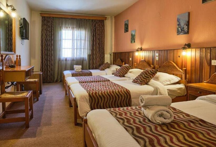 בית מלון כפרי Victoria