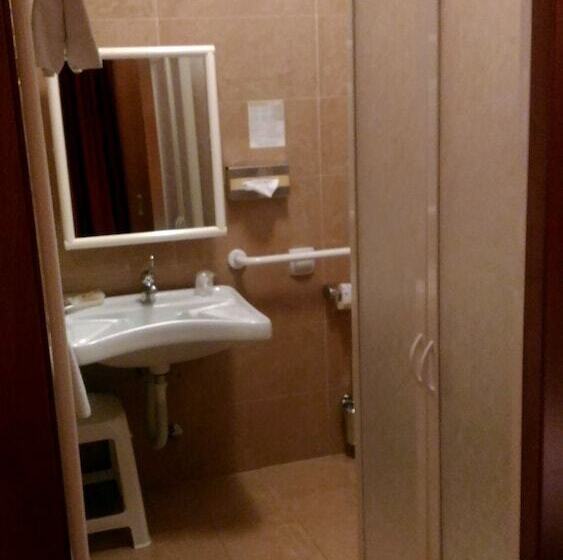 酒店 Villa Delle Rose   Malpensa