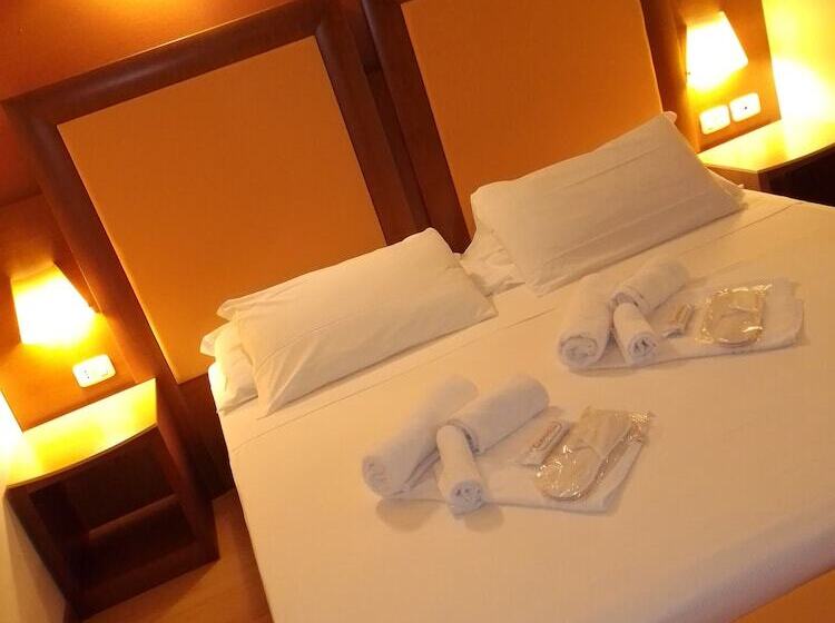 酒店 Villa Delle Rose   Malpensa