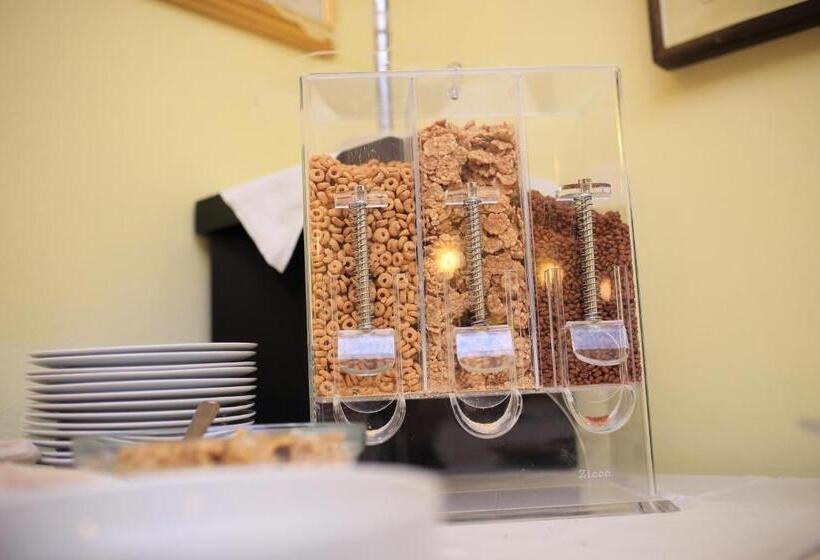 Отель Villa Piras