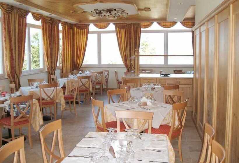 בית מלון כפרי Wellness E Resort Stella Delle Alpi