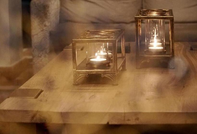 هتل Xenonas Iresioni