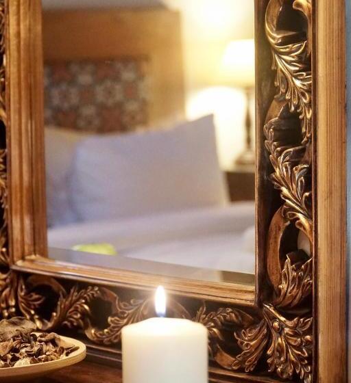 هتل Xenonas Iresioni