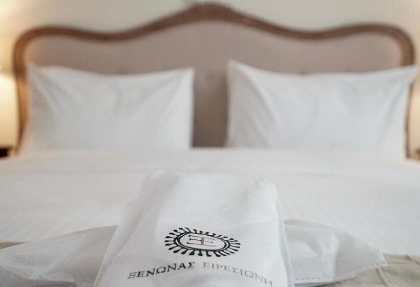 هتل Xenonas Iresioni