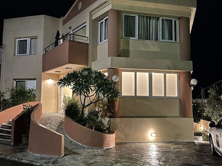 Iolkos Hotel Apartments