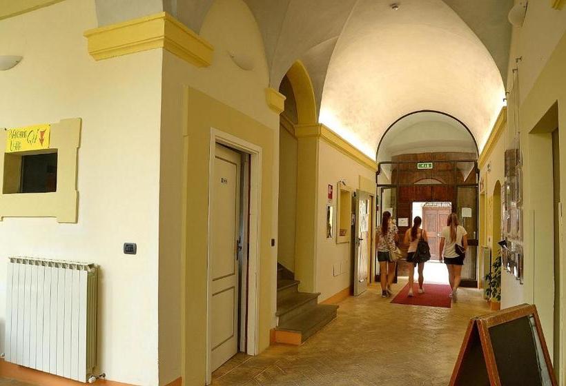 Ostello Palazzo Pierantoni