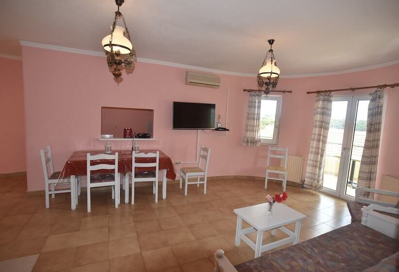 Stella Hotel Apartments