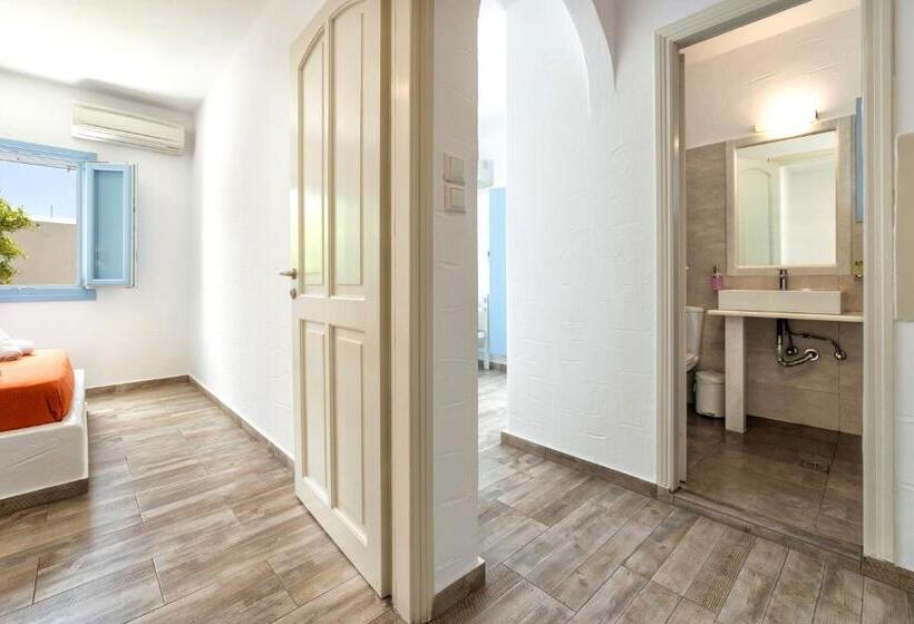 Stratos Apartments & Studios