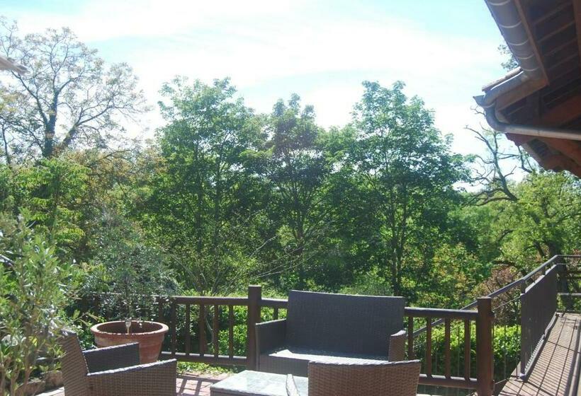 ベッドアンドブレックファースト Au Son De L Angélus