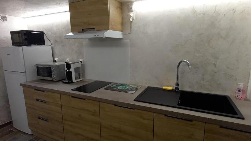 مبيت وإفطار Chambre D Hôte Chez Nathalie & Roland