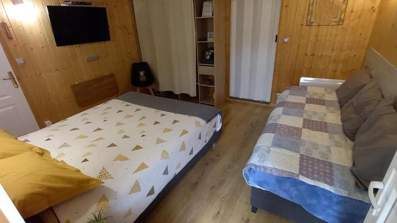 مبيت وإفطار Chambre D Hôte Chez Nathalie & Roland