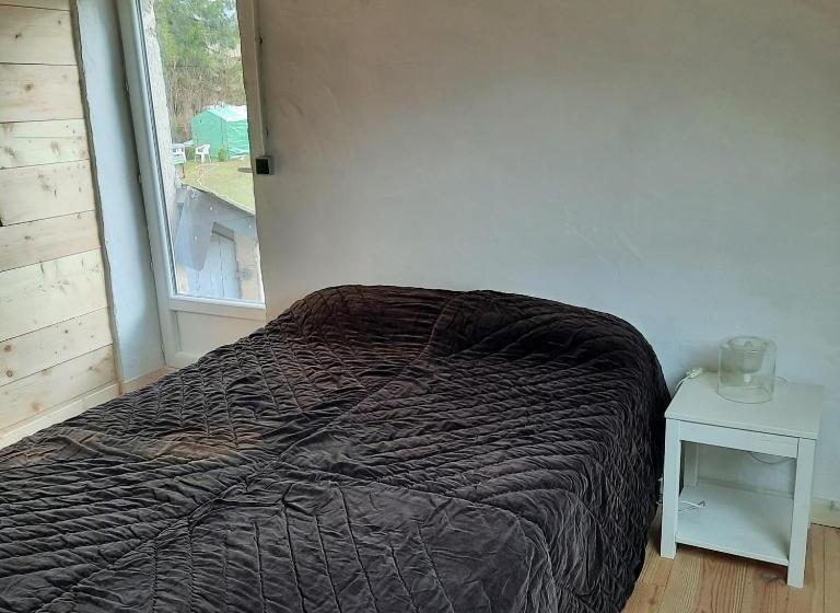 ベッドアンドブレックファースト Chambre D Hôte Le Châtaignier