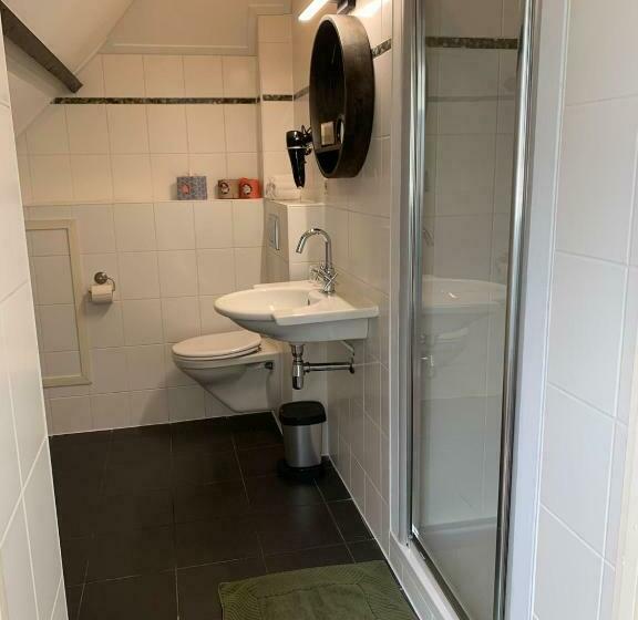 Bed And Breakfast Goes