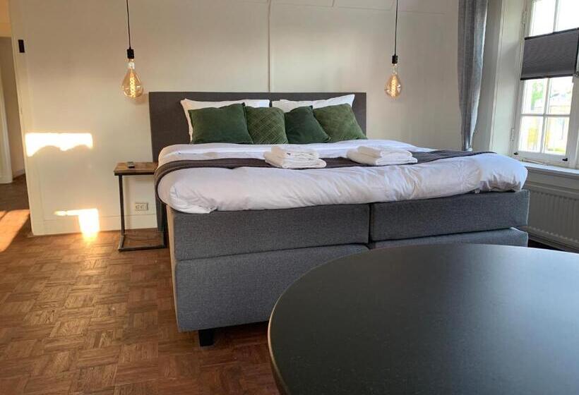 Bed And Breakfast Goes