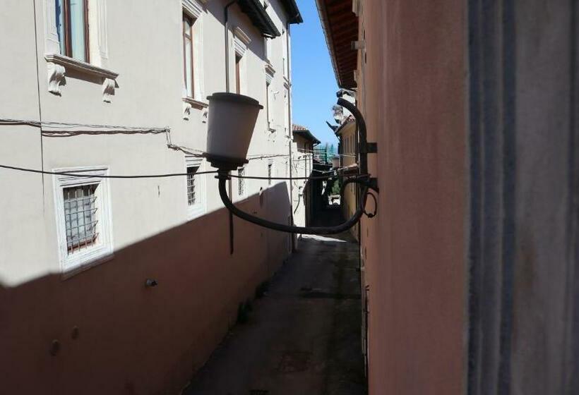 تختخواب و صبحانه Il Sogno Di Hypnos