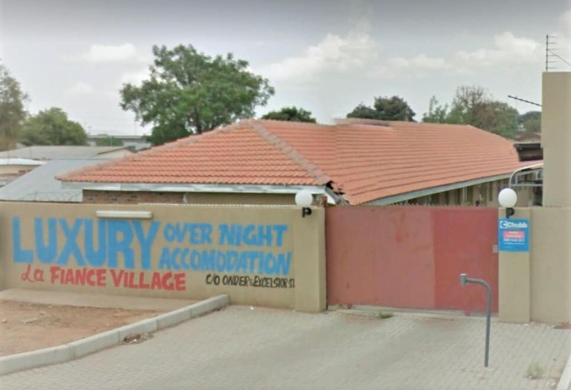 צימר La Fiance Village