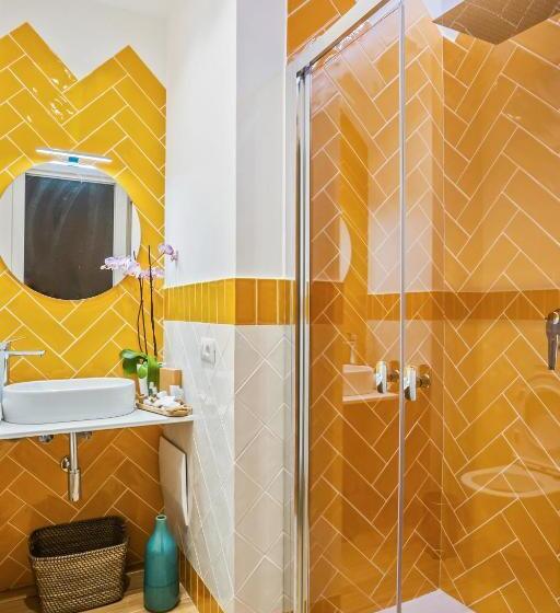 مبيت وإفطار La Serenata Luxury