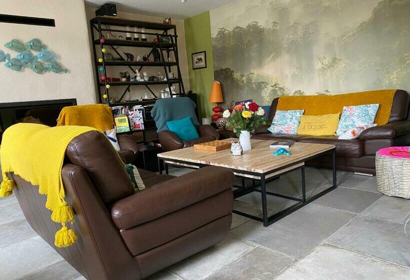 住宿加早餐  L’ardoisière, Maison D’hôtes Et D’amis