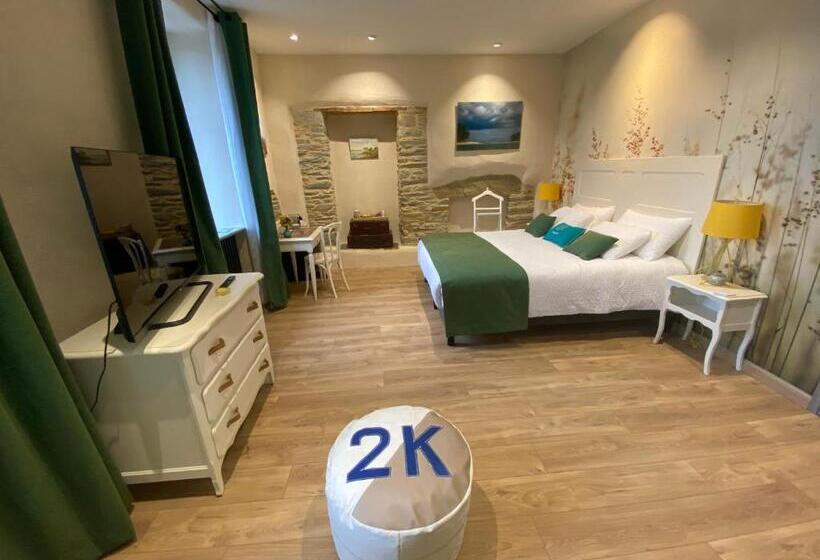 住宿加早餐  L’ardoisière, Maison D’hôtes Et D’amis