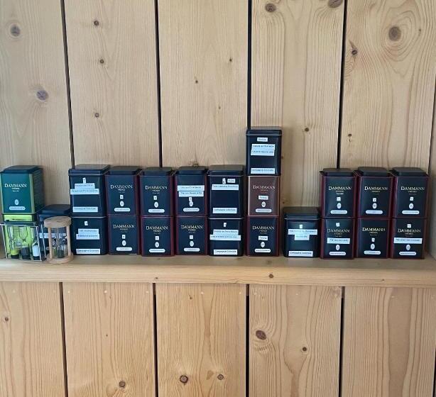 住宿加早餐  L’ardoisière, Maison D’hôtes Et D’amis