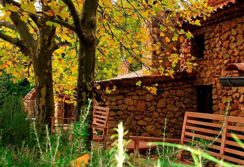 ベッドアンドブレックファースト Royo Guarde, Junto Al Río Mundo