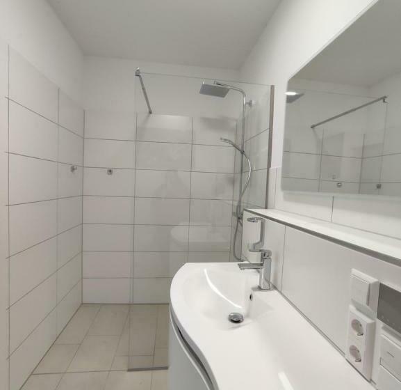 Bed and Breakfast Steepleview House