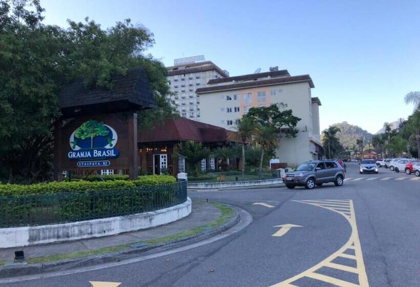 Flat Garden Itaipava