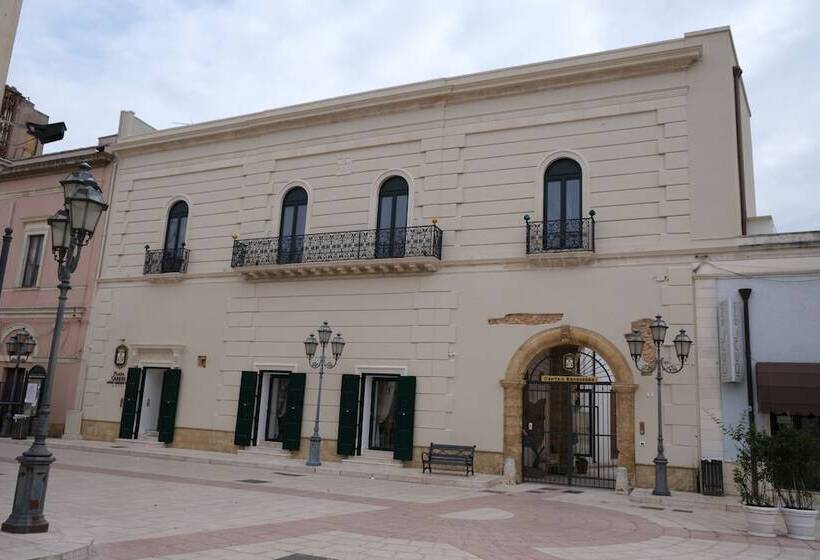 Plazacarrisi Hotel & Spa