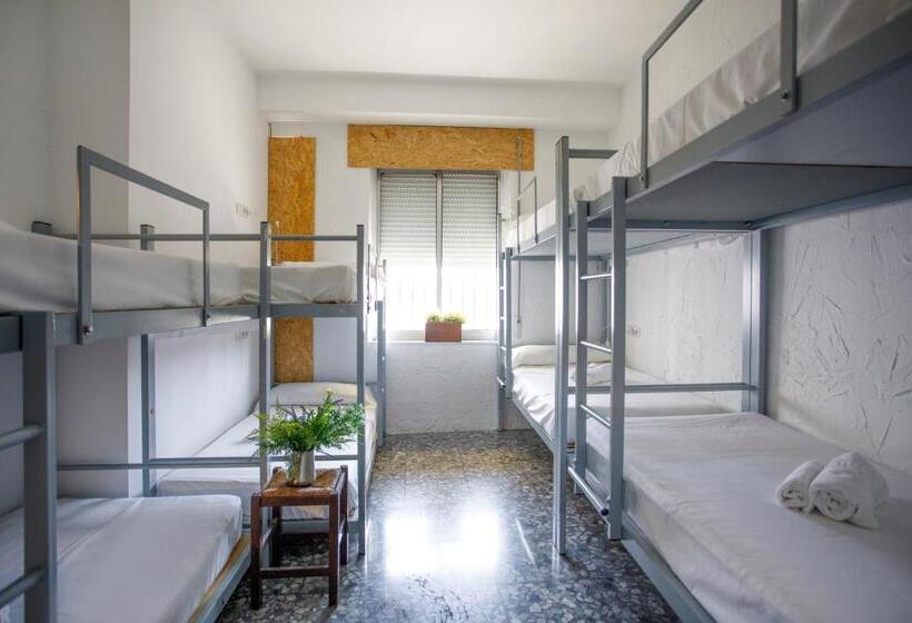 Italica Hostel