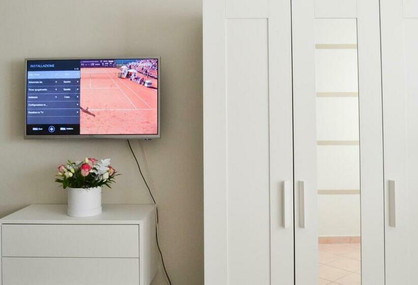 Mr Living Bed & Breakfast