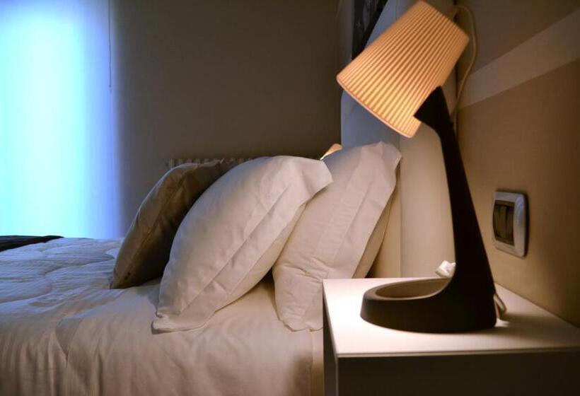 Mr Living Bed & Breakfast