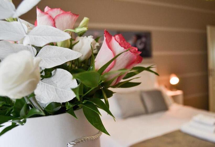 Mr Living Bed & Breakfast