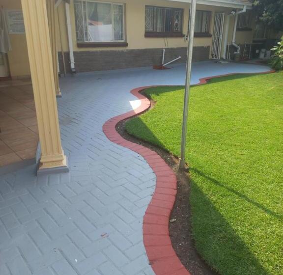 פנסיון 26 Zea Avenue Arcon Park Guest House