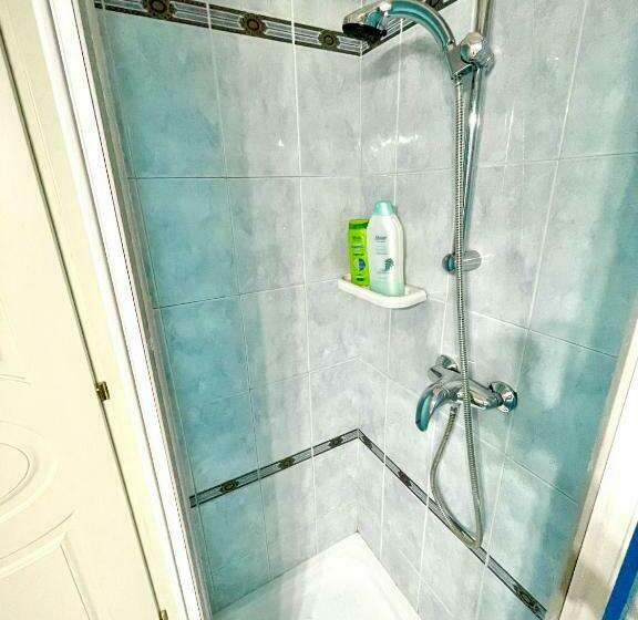 פנסיון Alexander S Home