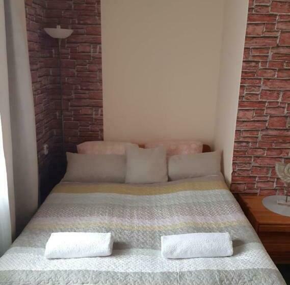 پانسیون Vila Happy